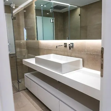 Seaside Luxury With Jacuzzi * Athens